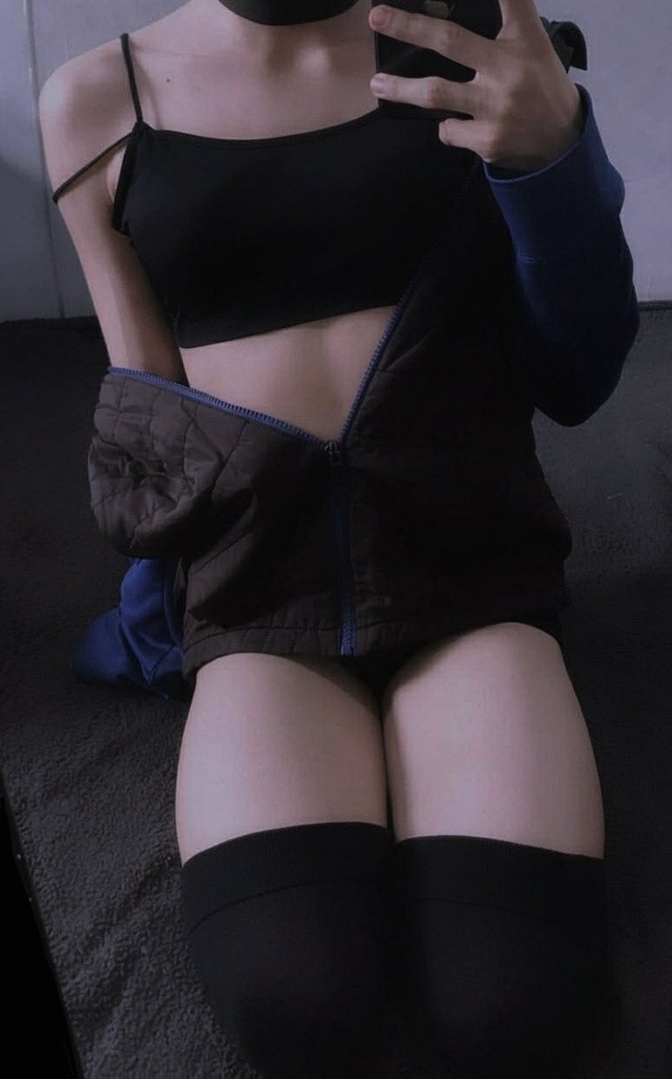daniiifem's tweet photo. Holiiis 
#femboyespañol #femboycute #femboy https://t.co/pfOSkmPJbs