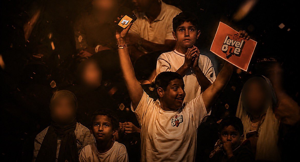 LvL1Updates's tweet photo. خلف كل نجاح… جمهور يصنع الفرق🧡

#StayOne https://t.co/RwBEBWQRA6
