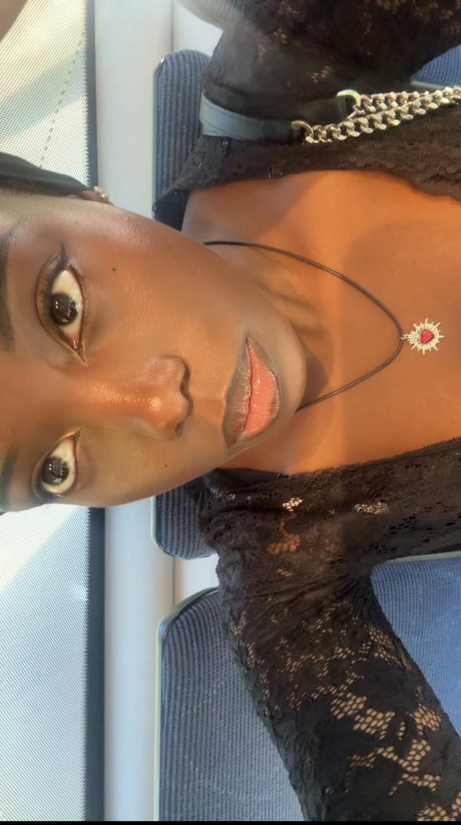 Faithii234's tweet photo. Sun light ☀️ #girlytwt #fyp https://t.co/KnJT9ykklP