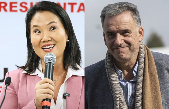 LahitteCarlos's tweet photo. ⏩Saluden a Orsi que se va!!
Entre tantas noticias, nos olvidamos de que Yamandú Orsi viajó a Perú este lunes, para estar en la asunción de Keiko Fujimori
"Si es GRATIS me tiro de cabeza" https://t.co/lz6tCtm2h8