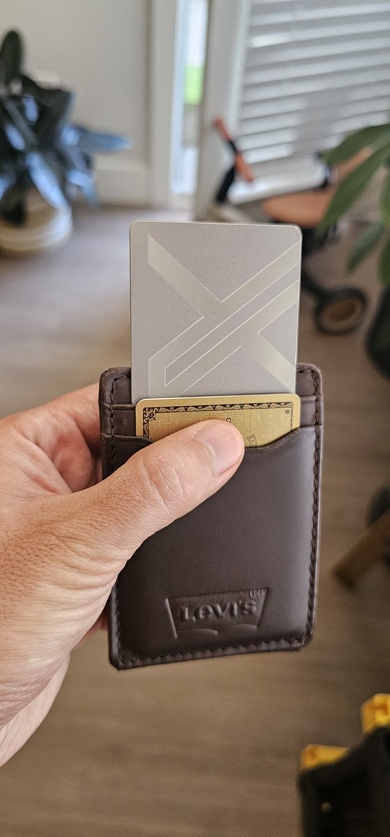sandiegocausa's tweet photo. nice addition to my wallet - X card @XMoney https://t.co/AyohLglmu7