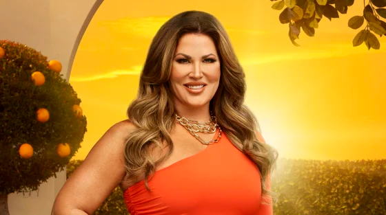 suttonsroller's tweet photo. 🇺🇸 Housewives Politics Tracker
Emily Simpson donated $1,542 to the Donald Trump campaign. #RHOC https://t.co/5c7CjWCsVk