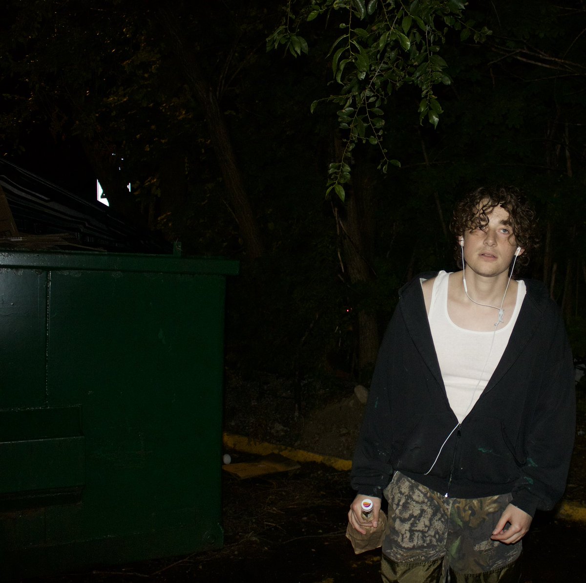 thxsomch's tweet photo. NEW MUSIC THIS WEEK 😳 https://t.co/mza88sKAoK
