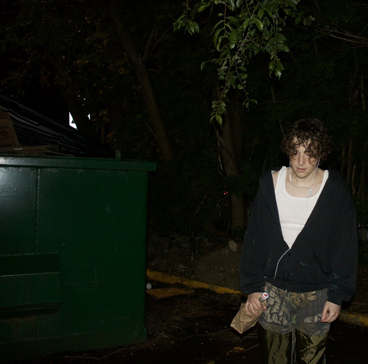 thxsomch's tweet photo. NEW MUSIC THIS WEEK 😳 https://t.co/mza88sKAoK
