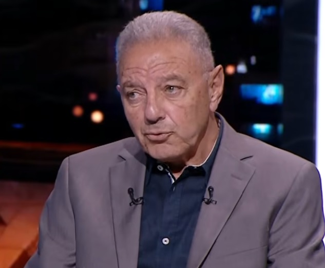 futbolarena's tweet photo. 🚨 Mısır'ın ON Sport kanalındaki yorumcu Talaat: 

"Çok şaşkınım. Salah'ın transfer sürecindeki tepkisizliğine ve menajerine körü körüne güvenmesine şaşkınım. Evet, Ramy onun menajeri ama Salah artık ağırlığını koymalı. Suudi Arabistan, MLS veya Beşiktaş seçenekleri var. Bana göre en iyi tercih Beşiktaş. Türk futbolunda ciddi yatırımlar yapılıyor. Yıldız transferleri yapılıyor. Dolayısıyla Salah artık devreye girip, menajerine baskı yapmalı ve orta yolda buluşmalı."