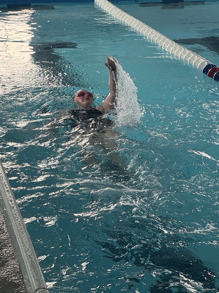 LivSoftball2031's tweet photo. Not every workout happens on the softball field. 🏊‍♀️🥎

Swimming is one of my favorite ways to stay active and get stronger.

Every workout has a purpose, and every day is a chance to get better. 💙

#SoftballLife #CrossTraining #PitchersLife #PowerHitter #StudentAthlete https://t.co/u1XSDoHVHd