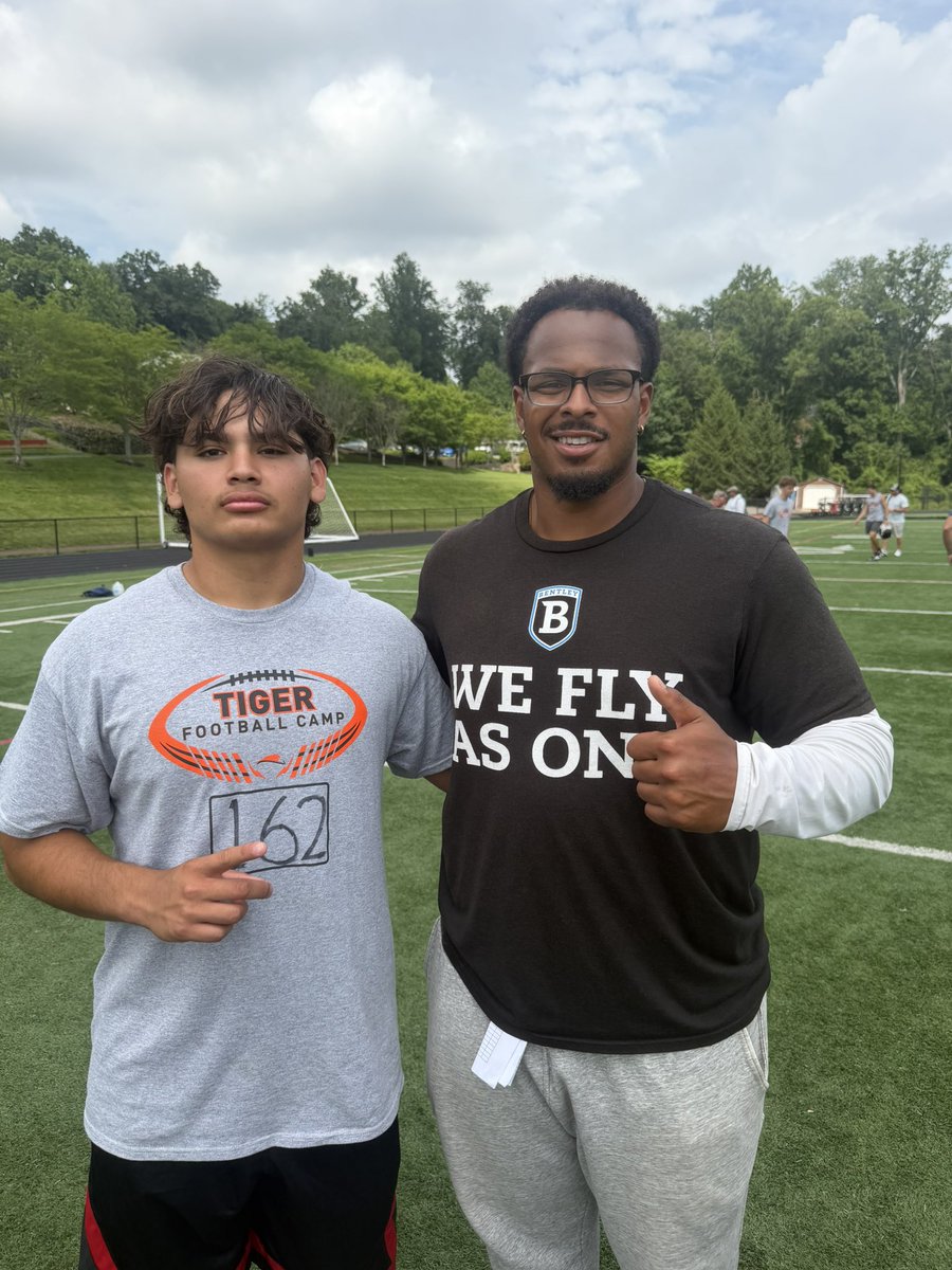 ConnorCannon0's tweet photo. A while ago while I competed at Harvard’s camp I also went down to Princeton and competed there as well and got to meet with a bunch of coaches! @coach_rapoza @coach_OOmoyeni @coachjackhughes @HOGScoachMaska https://t.co/N6p8WzqHFw
