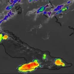 CNCTVGranma's tweet photo. En #Bayamo alrededor d las 3.50pm ocurrió una Tormenta Local Severa, caracterizada por la caída d granizos, vientos fuertes, descargas eléctricas y lluvias; en 40 min el acumulado fue d 38.7 mm, reportado por la red d pluviometros de Recursos Hidráulicos. 
Fte/Meteorología Granma https://t.co/SIfcG5baaL