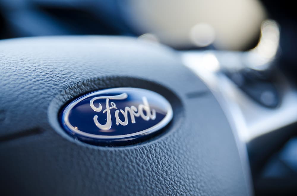 HR_Exec's tweet photo. Ford rehired 350 engineers after AI fell short. Two HR leaders explain what's driving the AI boomerang and how to avoid it. https://t.co/ZecVmYuNXh  #FordEngineering #AIChallenges https://t.co/3VohtCaN5L