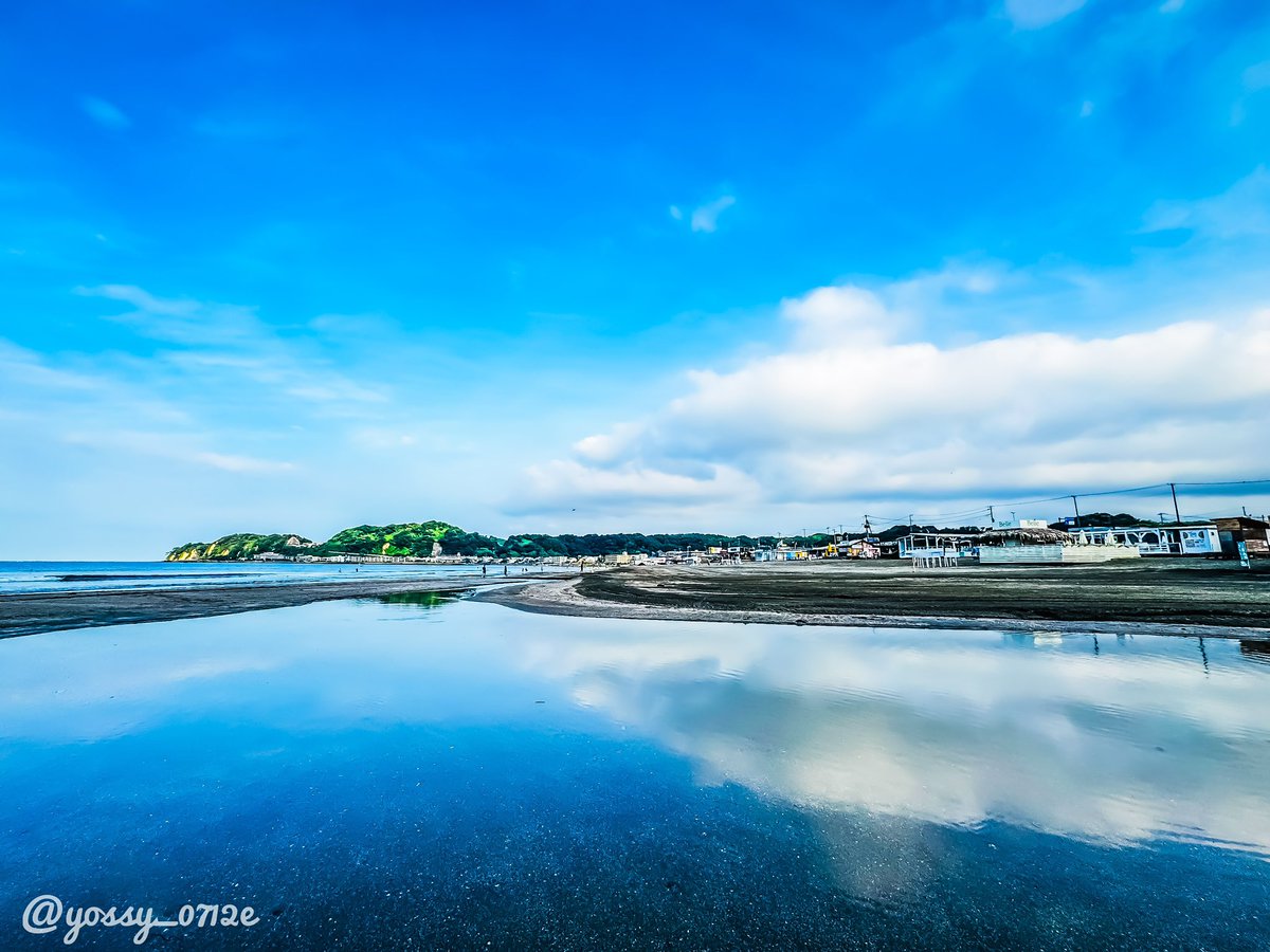 yossy_0712e's tweet photo. 空は、

上にあるだけじゃなかった。

足元にも、

ちゃんと広がっていた。

#風景写真
#風景写心 https://t.co/tvBwf4ZAPq