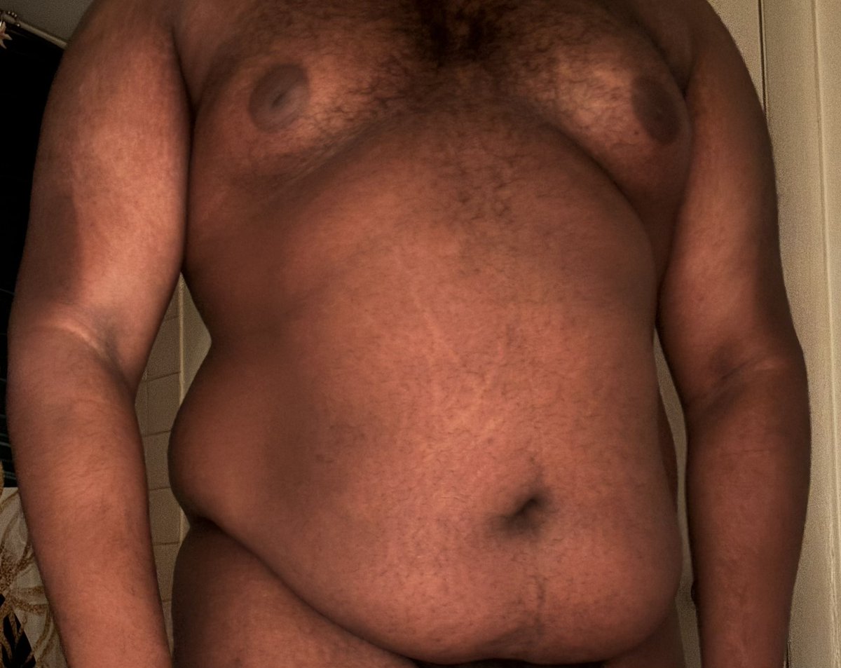 BatsNine's tweet photo. love my tummy https://t.co/2PWncmRGDN