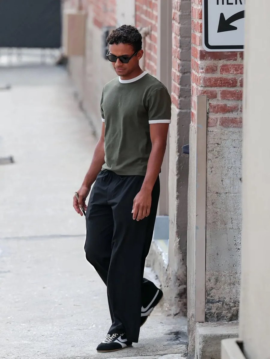 cloiskryptonite's tweet photo. nobody is taking the hot curl summer more serious than jaafar jackson actually https://t.co/IV2R3cxC6P