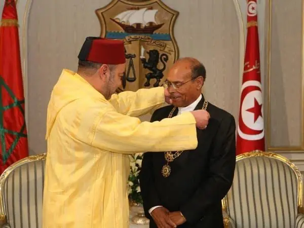 Wolfmb14's tweet photo. @watanserb_news @MMarzouki01 حصان طراودة منصف المروكي🇮🇱🇲🇦🇦🇪 عميل المخزن أينما وجدت الفتنة تجده عبر انخراطه في تحركات تهدف إلى ضرب اعلاقات اتاريخية بين البلدين🇹🇳🇩🇿 الذين يتقاسمون أمنهم المشترك
مرزوقي الذي ترعرع في طنجة أصبح أداة بيد الرباط للترويج لأطروحات توسعية عبر فضاءات إعلامية ضيقة لا تخرج عن الدوائر🇲🇦🇮🇱 https://t.co/Nkg12BvTFR