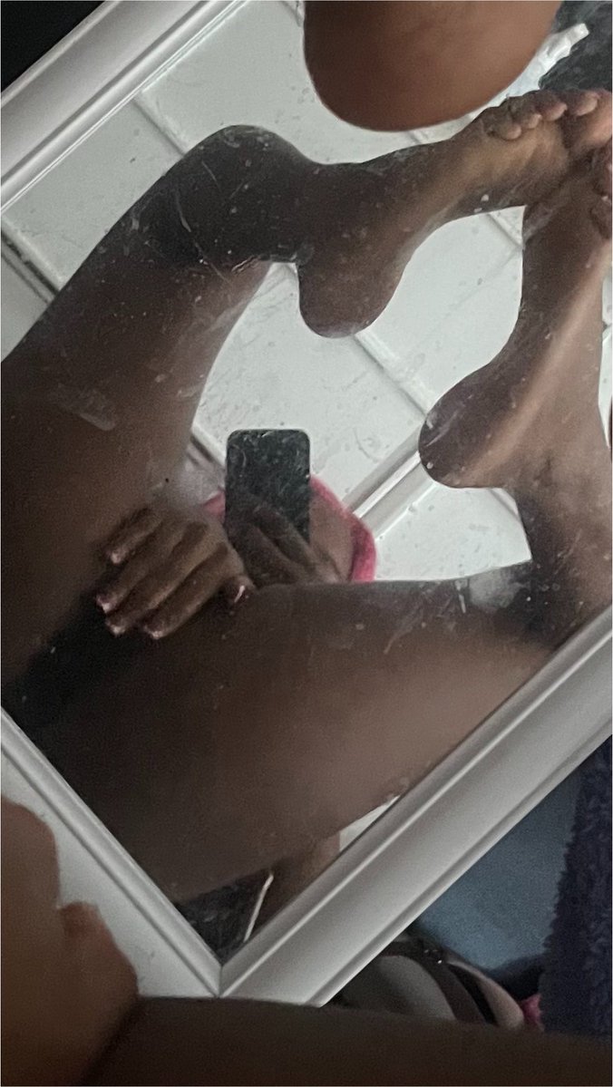 chunxkymonkey's tweet photo. i’m so hornyyyyyy 😩😩😩😩 https://t.co/PkiKriV60R
