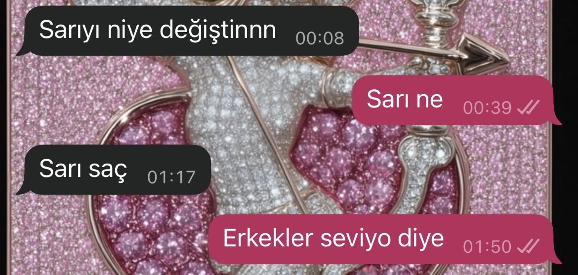 busperilice's tweet photo. kraliçe miyim https://t.co/A70H41ZHFZ