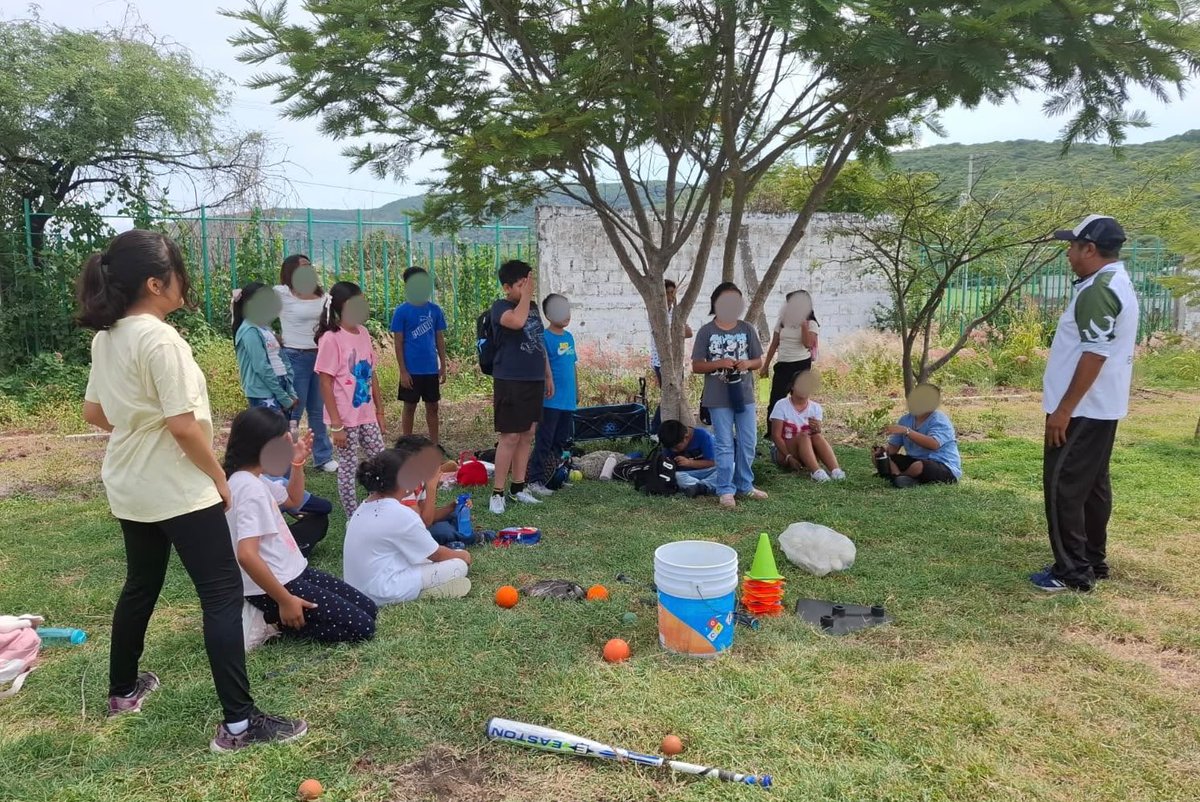 SoyUTIM's tweet photo. ✨¡Arrancaron los Pequeños Universitarios en la #UTIM! 👦🏽👧🏽

Sonrisas, creatividad y aprendizaje en su primer día con talleres deportivos, de tecnología, arte y cultura. ⚽️🎨🥋

Aún puedes inscribirlos. ¡Hasta el 21 de agosto!

#OrgulloVenado 🦌 #PorAmorALaUTIM https://t.co/onGW4dotIs