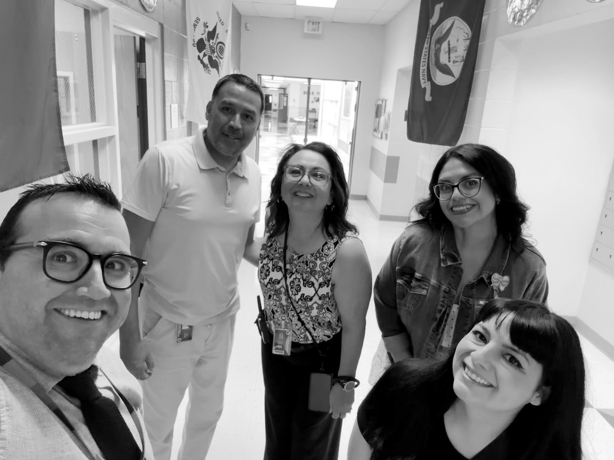 MissJGalindo's tweet photo. ♥️ The first day is about more than routines...it's about relationships. So grateful that as leadership we had the chance to welcome every Bear, introduce ourselves, and start building a year full of trust, kindness, and growth. 🤍🐻 #MakeYourMark #TeamSISD #AllIn https://t.co/G11Z0dFkga