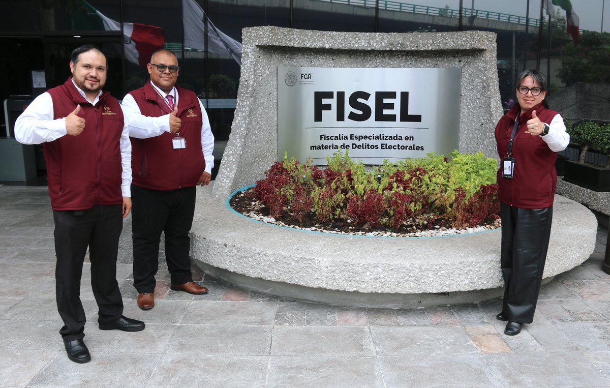 PENSIONISSSTE_'s tweet photo. 🏢 ¿Trabajas en la Fiscalía Especializada en Delitos Electorales @FiscaliaElecMx ?

Visita el Módulo de Atención de AFORE @PENSIONISSSTE_ , de lunes a viernes, de 9:00 a 15:00 horas, y recibe orientación personalizada para:

✅ Consultar información de tu Cuenta Individual
✅ Actualizar tus datos
✅ Designar a tus beneficiarios
✅ Domiciliar tu Ahorro Voluntario
💜 Acércate y toma el control de tu ahorro para el retiro.
¡Te esperamos!