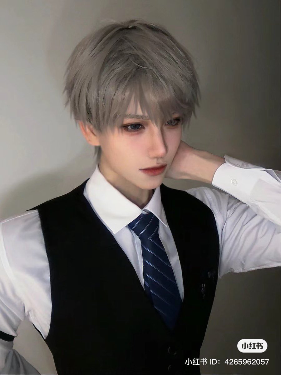 cearavs's tweet photo. I was cleaning up my gallery &amp; found this gem buried deep in it... 
The way this Chinese FEMALE cosplayer nailed Xavier had me in a chokehold LIKE MA'AM??? 🫪🫪🫪🫪🫪 https://t.co/b20LKcRnmZ