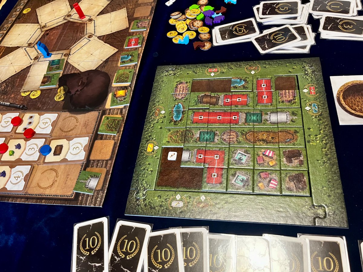 Noritive_game69's tweet photo. CARPE DIEM。セットコレクション目標付のタイル配置ゲーム。隅や目標の決算に向けて建物完成させていく。最後のえんとつボーナスもがんばりどころ。のどかなフレーバーだけど目標早どりはばちばち。作物ようやく用意できる有難さ耕す大切さ学ぶ https://t.co/yy3U0omuw5