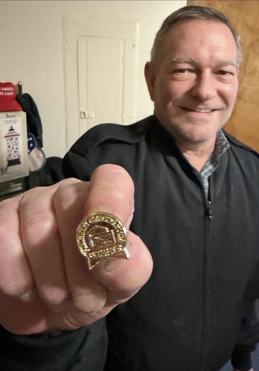 Howiewguja tweet picture