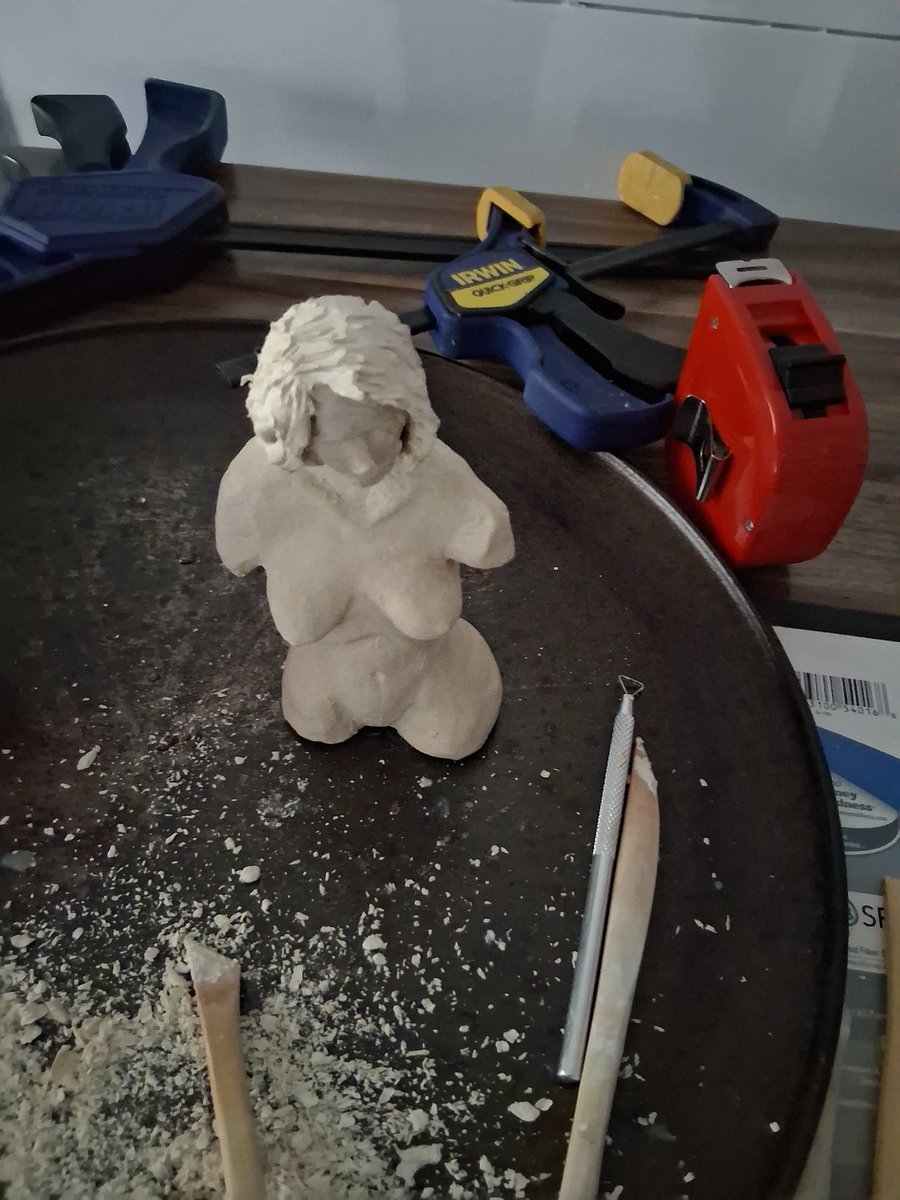 TribbleArt's tweet photo. Not quite finished yet. Originally was going to be full body, had some structural and stability issues. I do intend on giving her arms, but needed to get some other details in first. https://t.co/JqADE826tg