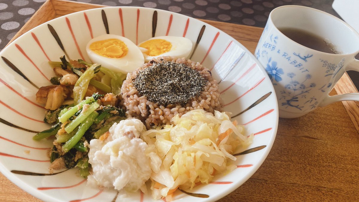 miyuma_mac's tweet photo. おはようございます♪
今日も元気に！
ご自愛くださいませ〜

#おうちごはん𓎩𓌉𓇋 
#腸活献立私の朝ごはん 
#薬膳コーディネーター https://t.co/LM59DBHjLc