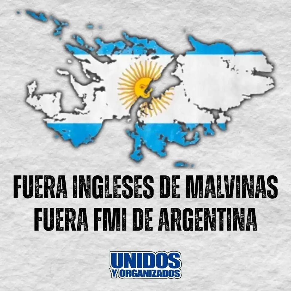 TitoSos39484863's tweet photo. #ArgentinaNoSeVende #FMIFuera!! la encubridora corrupta @KGeorgieva que gobierna la argentina dio órdenes a los titeres vendepatrias Milei-Caputo para ajustar más al pueblo,mañana va a Vaca Muerta para llevar riquezas,NO permitas la entrega,repudia a estos cipayos HDP!! https://t.co/8lyu042Q1u
