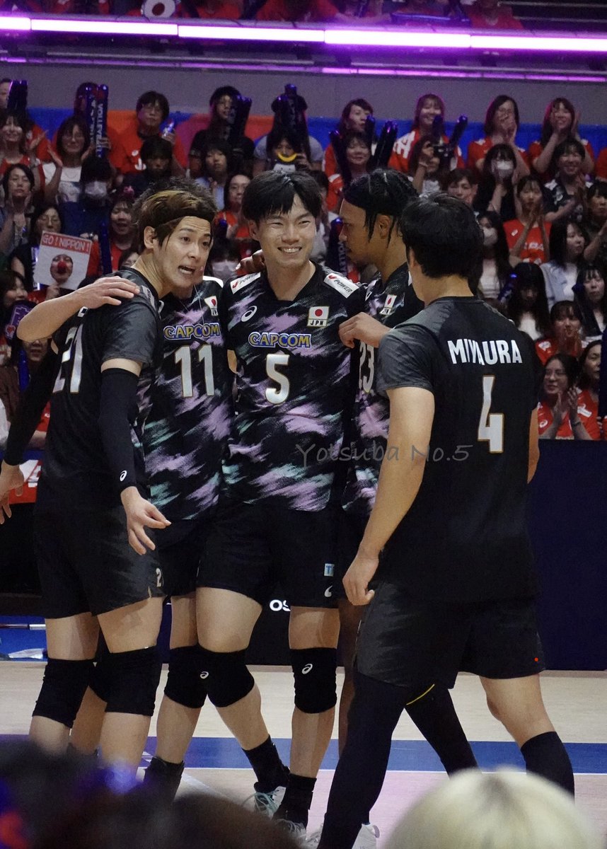 No5040078559445's tweet photo. 2026.7.16 VNL
日本🇯🇵vsカナダ🇨🇦

#宮浦健人 選手
#大塚達宣 選手
#永露元稀 選手
#エバデダン・ラリー 選手 https://t.co/biM0XHQgH6