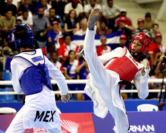 Granma_Digital's tweet photo. 🇨🇺🥋ǀ La taekwondoca cubana Marlyn Pérez  se colgó una valiosa e intensamente disputada medalla de plata🥈 en los XXV Juegos Centroamericanos y del Caribe Santo Domingo🇩🇴-2026.
🔗https://t.co/8ZRgFvwiIG https://t.co/dJHnRmGLu8