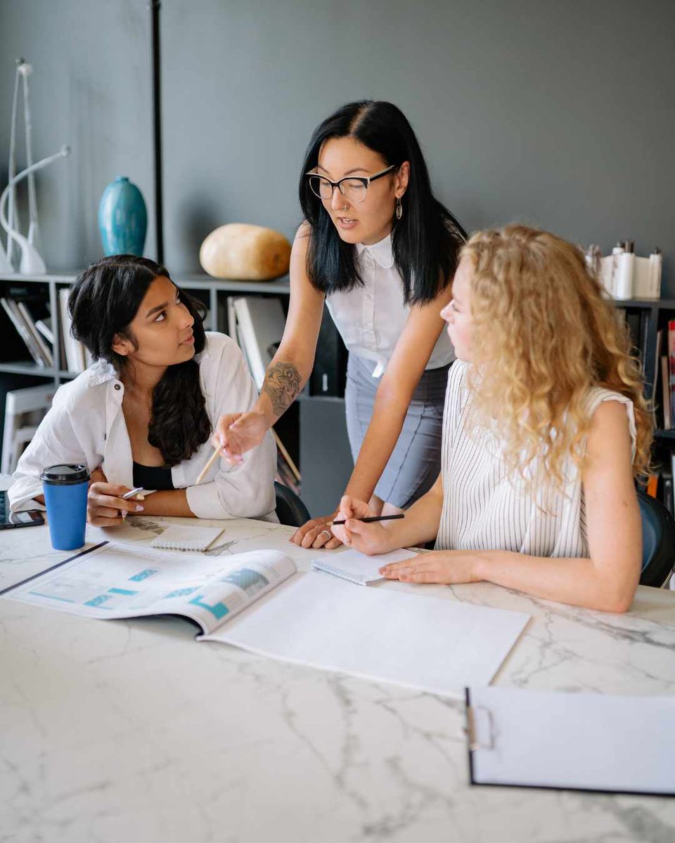 PacCoastPayroll's tweet photo. As workforce needs continue to evolve, employee development strategies must evolve too. This SHRM article explores how organizations can align learning and development programs with changing skills, expectations, and business goals. https://t.co/pJeDrh6QWu https://t.co/qQ7a8bMhAC