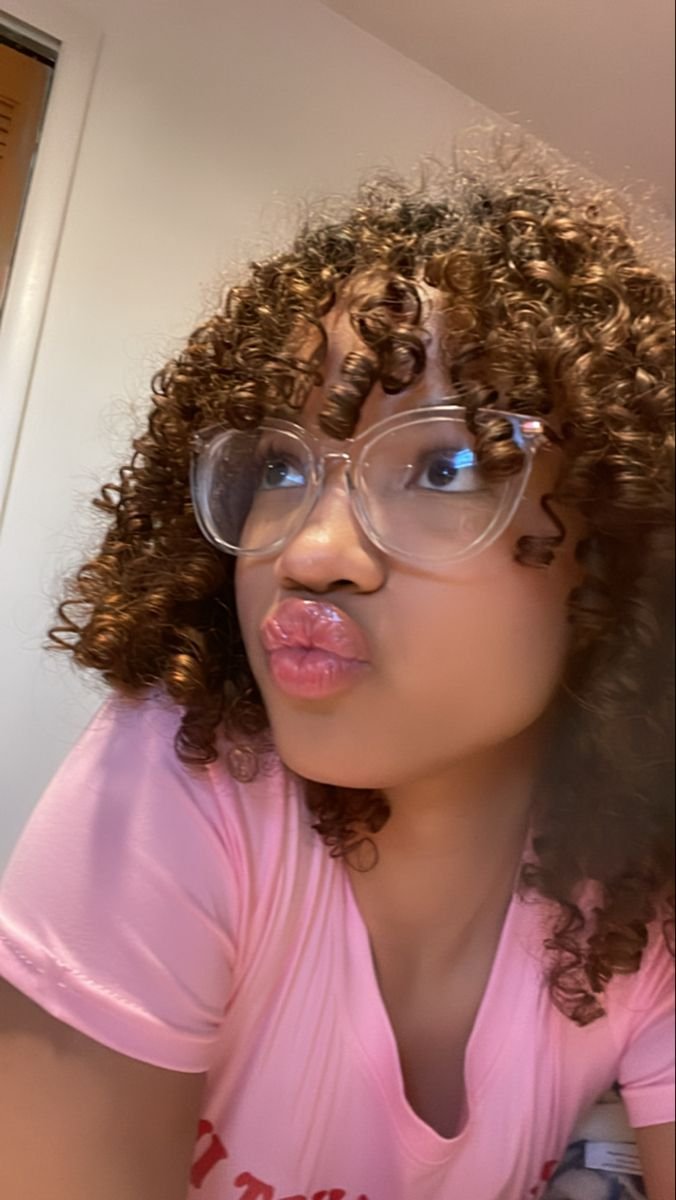 miabudwr's tweet photo. .
If you’re also searching for something serious—something that feels like home—I’d love the chance to get to know you. Let’s see where honesty and open hearts can take us. https://t.co/h7N74lOv4d