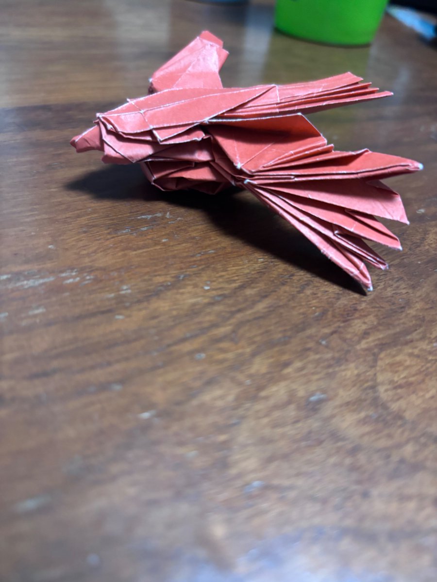 teacher_bon's tweet photo. 折り紙です。びっくりですよね

【とんび】
#折り紙 https://t.co/IWYhtpO4uP