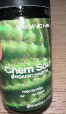 royal37499's tweet photo. @organichabitsco @Hellaheadz Saw these pop up in my city. Are they fakes or just alternate packaging? Isn't this an older drop too? https://t.co/At9D0p083J