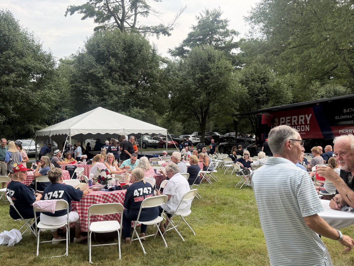 BreeMoeggenberg's tweet photo. The road to victory isn't built in a day. It's built one connection, one handshake, and one voter at a time.

Today, the campaign attended the Trump rally and a candidate event. Both events provided a wonderful opportunity to build new relationships and engage in meaningful conversations about education.

Thank you to Perry Johnson's team for the invite. We are grateful. Onward and upward. 🇺🇸