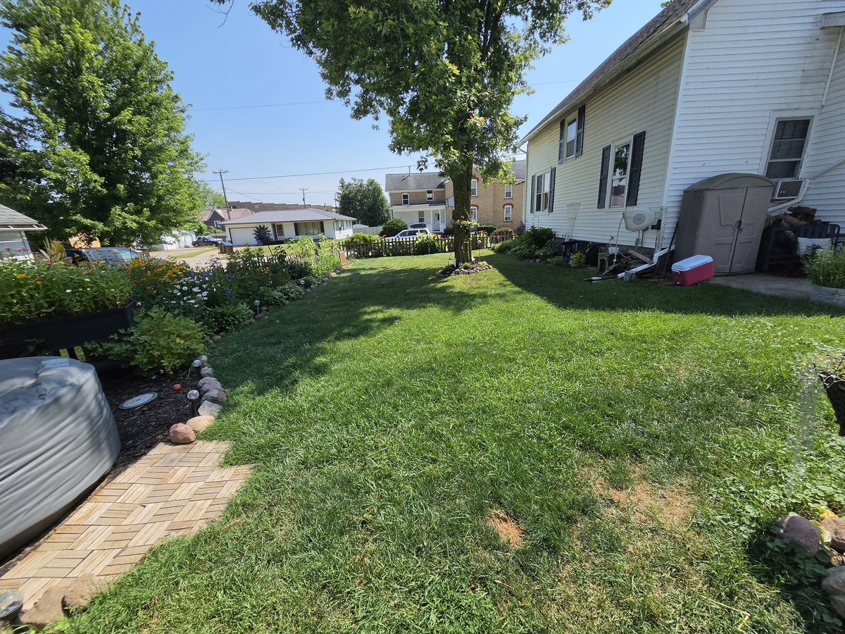 iamrodneysmith's tweet photo. It gives me great pride to announce that Leo of Bonduel , Wisconsin,who is taking part in our 50 yard challenge has officially submitted his 50th lawn , completing our 50 yard challenge ! I will be hitting the road in the next few weeks to head to Idaho  to deliver him his brand new lawn equipment . Congratulations again, Leo..