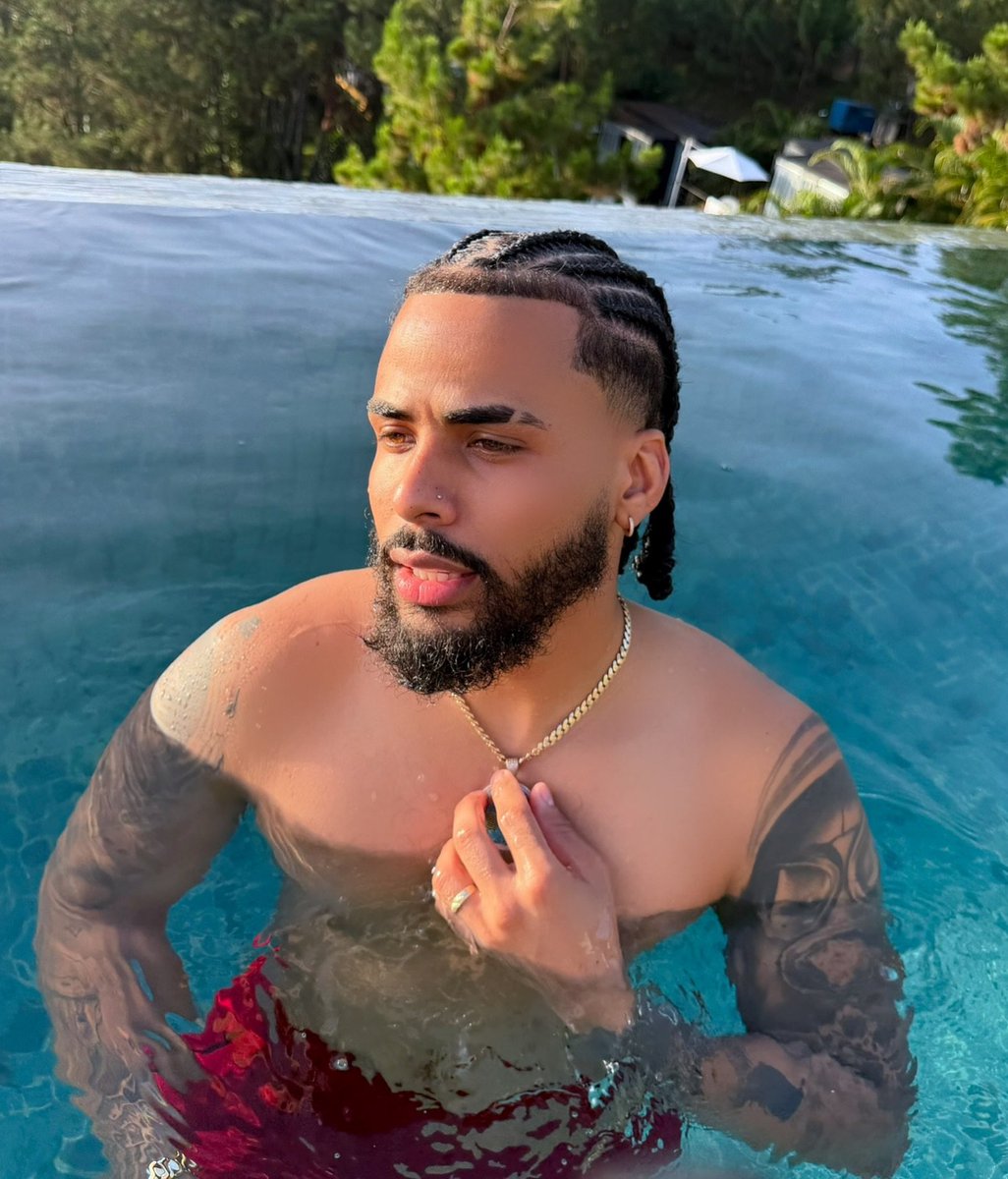 AlexJordan8p's tweet photo. 🥵🔥 https://t.co/eBEzRkfTbB