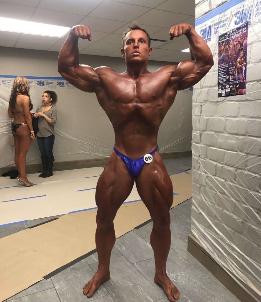 coachjack77's tweet photo. Swipe ➡️ 4 transformation  2017➡️2026
It all started with a dream. Chase it you just might catch it.

Dm for 1-1 coaching 
#explorepage #page #bodybuilding #fitness #gym #hardcore
Link up on telegram 
https://t.co/7Ebln0MpTC https://t.co/h4hLFhD32p