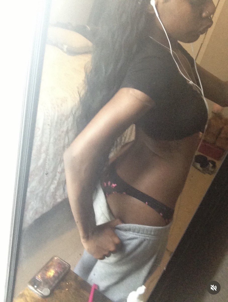 NMXpyts_'s tweet photo. #ebonypytt #nuttypage #pytt #pytteen #bop #ass https://t.co/qJeogt6Xvc