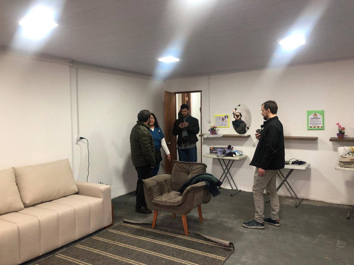 midesuy's tweet photo. La iniciativa forma parte de la Primera Estrategia Nacional sobre Situación de Calle, presentada por el presidente Yamandú Orsi junto al ministro de Desarrollo Social, @gonzacivila https://t.co/XptX2bpXHQ