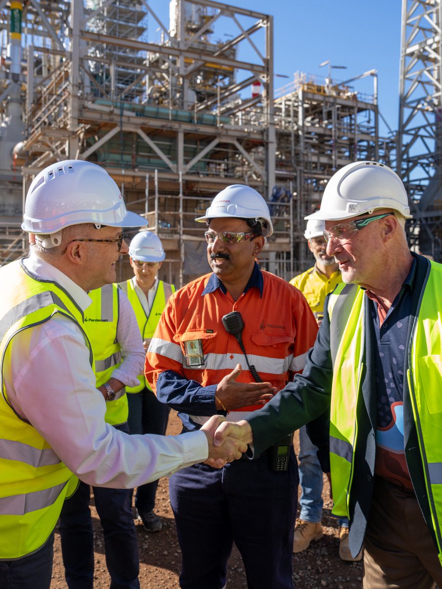 AlboMP's tweet photo. Australian farmers rely on fertiliser to grow the food we eat every day. 

We want to make more of it in Australia, so we've helped build this fertiliser plant in Karratha. 

When it’s completed it will be the biggest in the world.

And we’re looking at how a new oil refinery in Western Australia could help us make more of our own fuel here.

So whatever happens around the world, we'll have more of what we need at home.