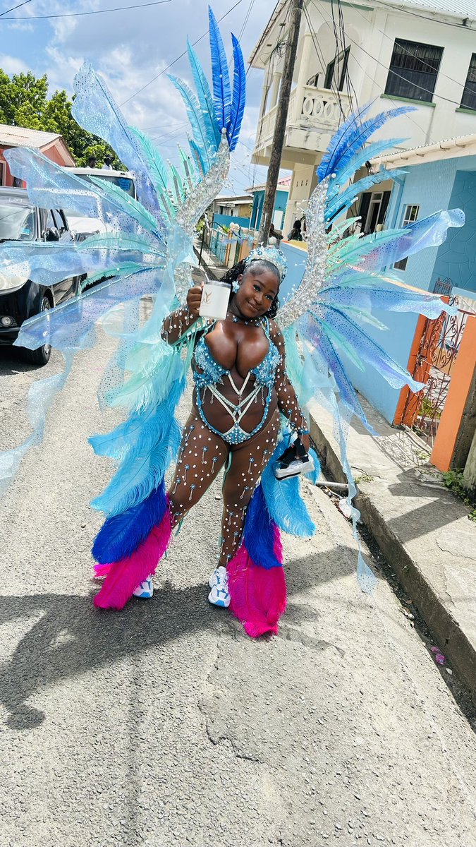 MissPerpie's tweet photo. Soufriere Carnival 26 #Chyc 🩵🧚 https://t.co/bEtxAYkeOP