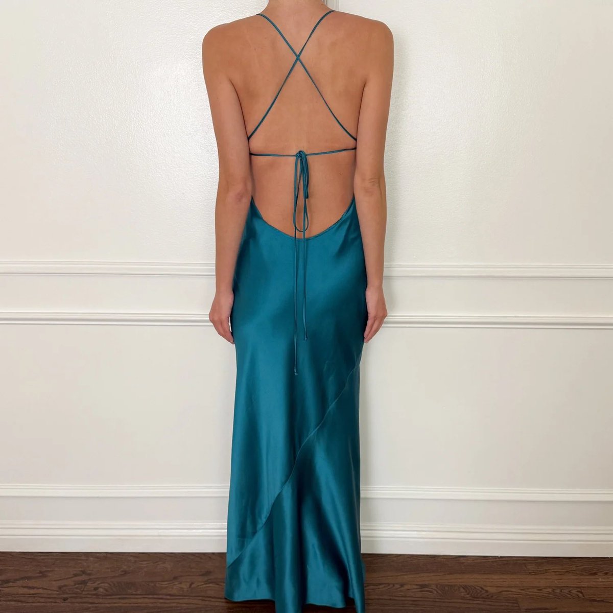 feIinite's tweet photo. just woke up thinking about sororité vintage… teal liquid gown by la perla so romantic so sensual https://t.co/FGIBCT2FVh