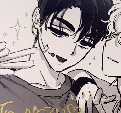 yue_xng's tweet photo. I really like how Ivan’s been getting more bug like, especially his eyes

They used to draw his eyes rlly simply w minimal eyelashes but recently it’s like they gave him 25mm extensions (not complaining) https://t.co/lbKTjeq10i