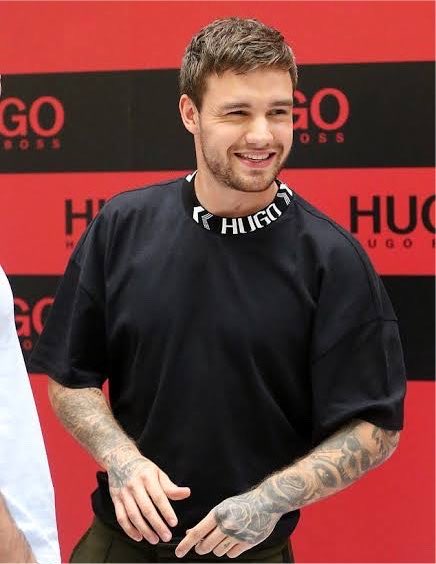 archivsliam's tweet photo. 7 years ago today, Liam attended a HUGO store opening in Miami to promote his debut collection. ❤️ https://t.co/11PFiRjiuE