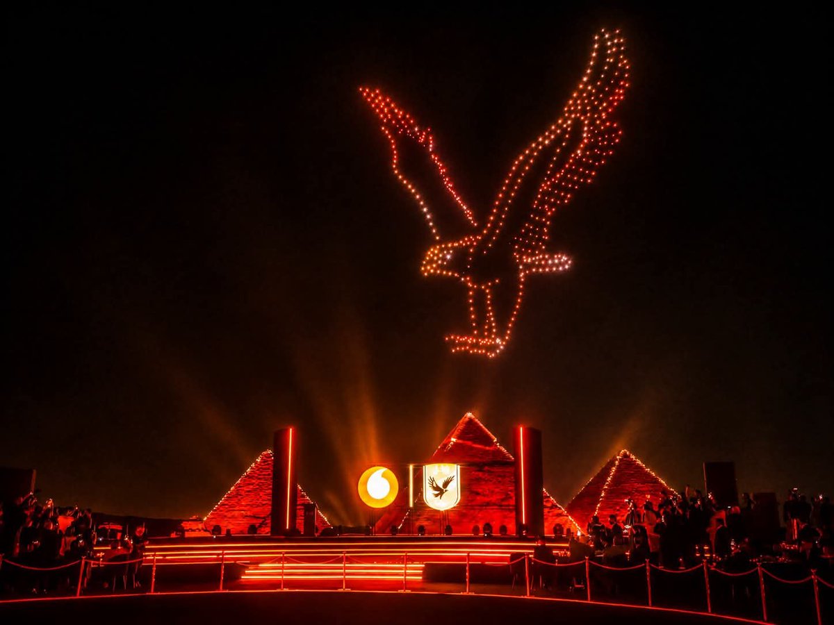 ElAhlyToDay74's tweet photo. حلق عالي يا نسر الأهلي 🦅🔴♥️ https://t.co/BDRFryBGoT