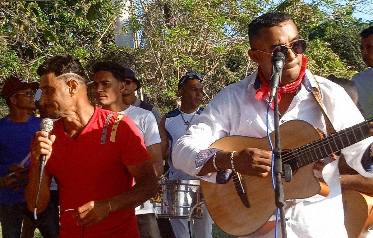 CulturaPilon's tweet photo. 🚨 ATENCIÓN 🚨 

Este jueves, 30 de julio: 

Presentación del Charro y sus muchachos en la comunidad de Ojo de Agua. 🎶

¡ No faltes! 🤩

¡ Vive el verano junto a nosotros! 🌞

#CulturaPilón https://t.co/2p0nR6qxta