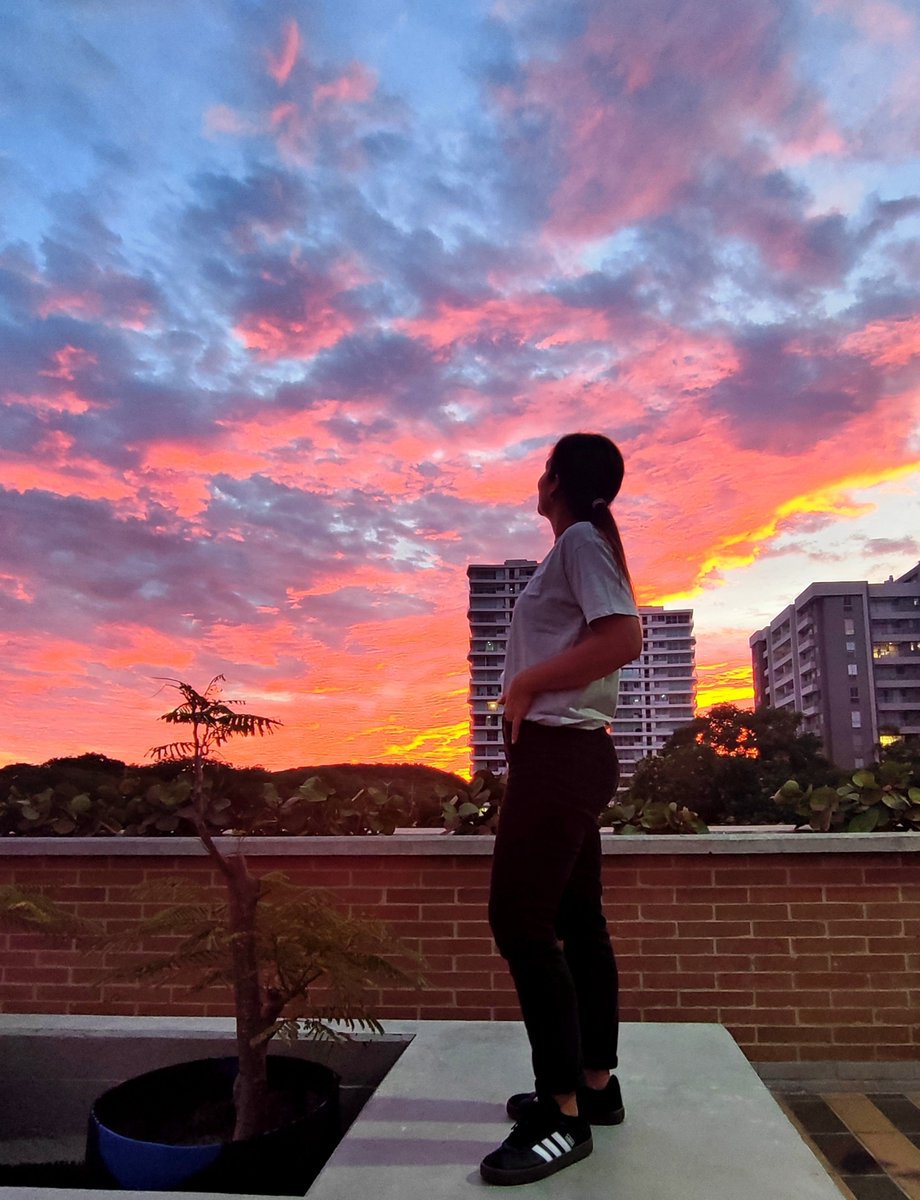 TurkaJalal's tweet photo. La magia que nunca me cansaré de contemplar  🤩 https://t.co/m1Yht4lJYK