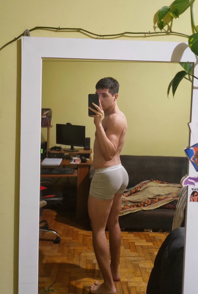orkopiketero's tweet photo. Even bottoms love it 🍑 https://t.co/UslfVx4Owb