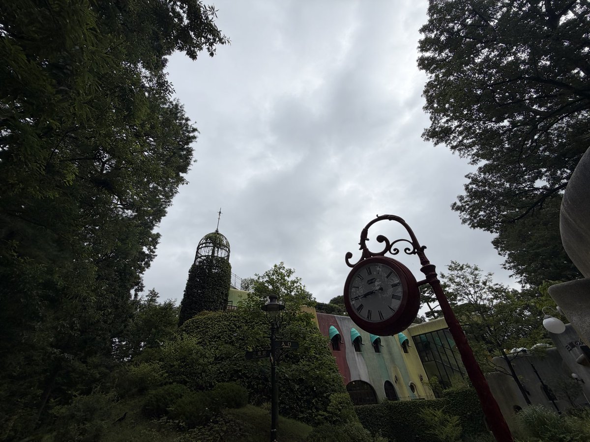 boto5981's tweet photo. 退社！
今朝は涼しいけど、夜からゲリラ☔️
#ジブリ美術館 https://t.co/aBT3AGBZG6
